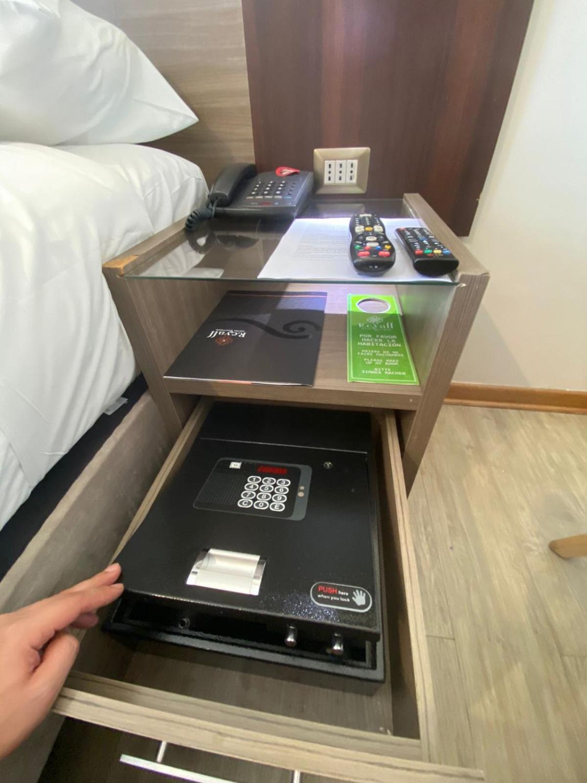 Hotel Boutique Reyall Сантьяго Екстер'єр фото